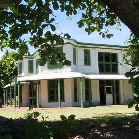 Oceania House Hotel Bantam Village Bagian luar foto